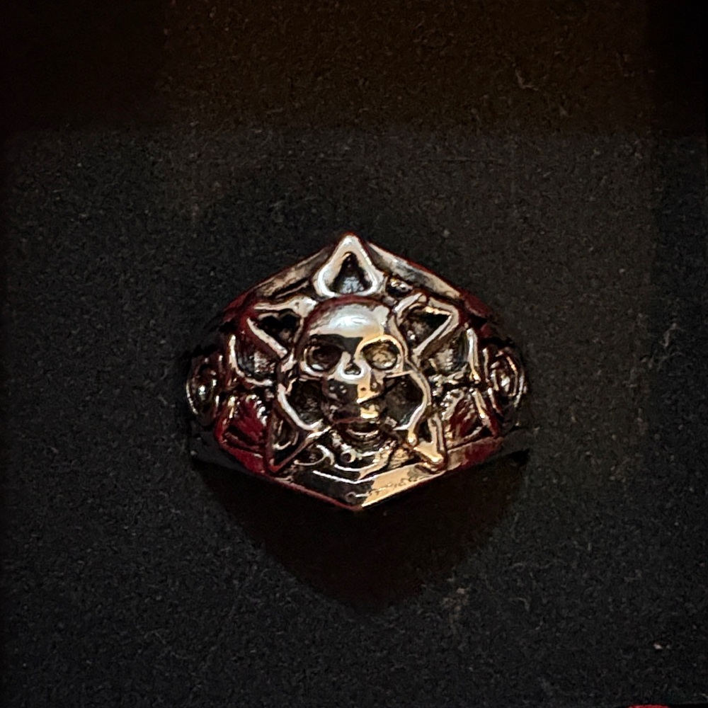 Silver 925 Skull Ring adjusted size